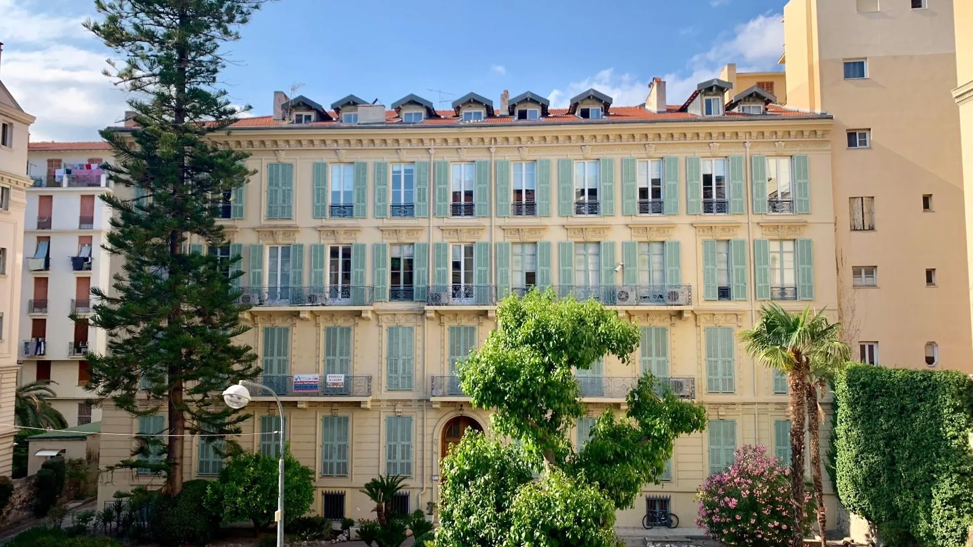 Appartement Nicois Au Coeur Du Triangle D'Or Nice